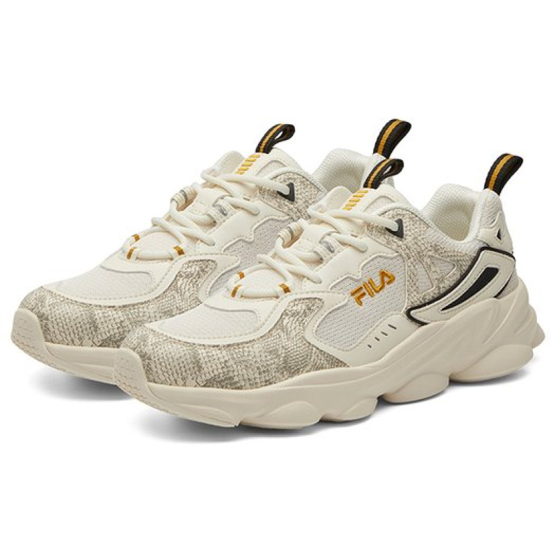FILA Skipper