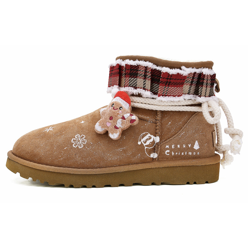 UGG Classic Mini II