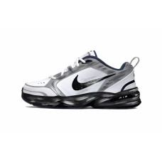 Nike Air Monarch 4