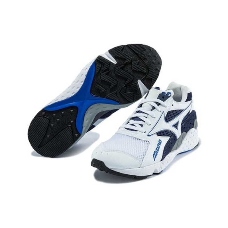 Mizuno Mondo Control