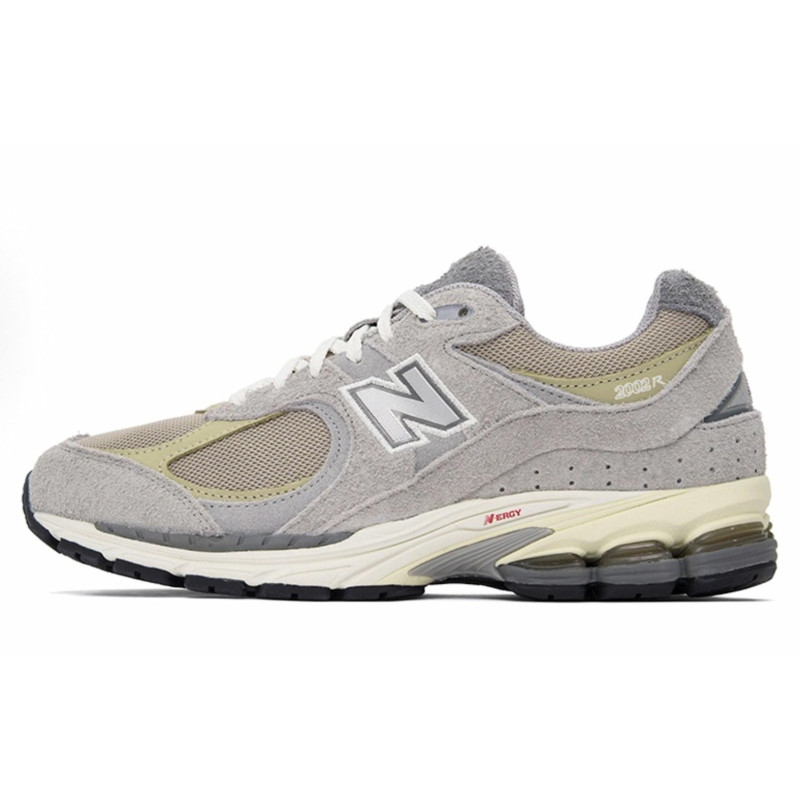 New Balance NB 2002R