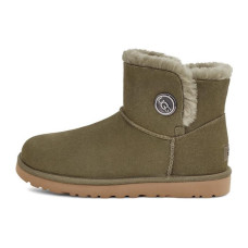 UGG Classic Novelty
