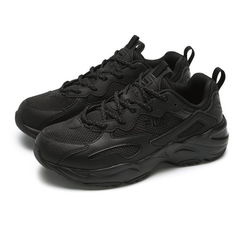 FILA Tracer