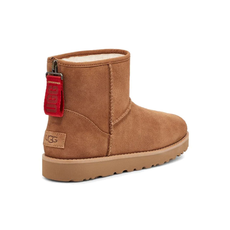 UGG CLASSIC MINI