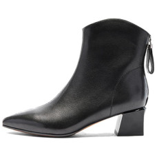 NINE WEST