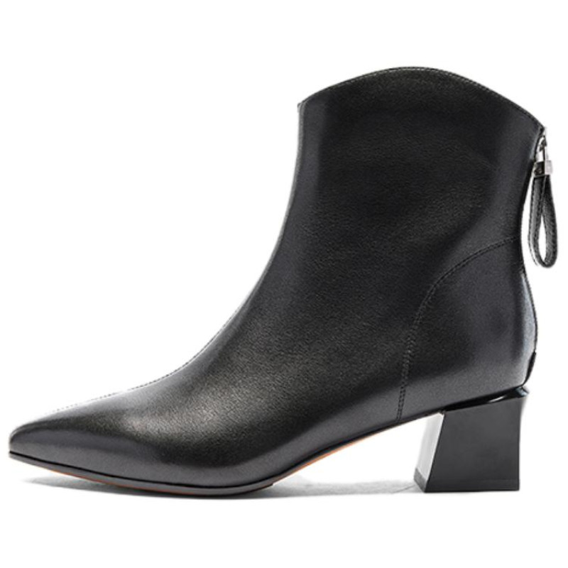 NINE WEST