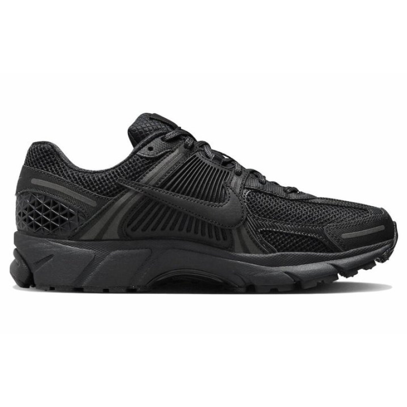 Nike Air Zoom Vomero 5
