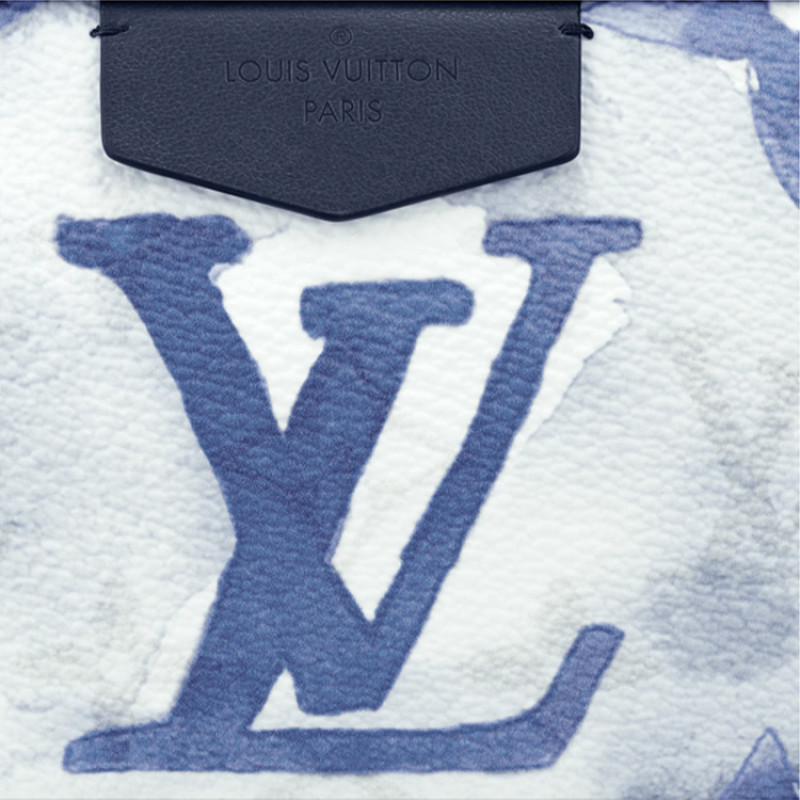 LOUIS VUITTON Summer