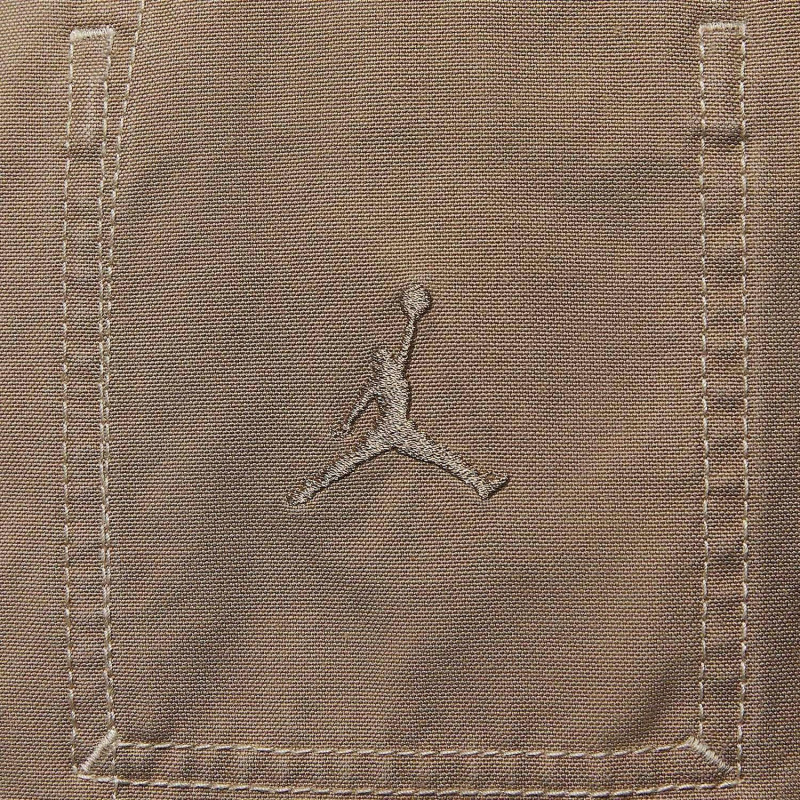 Jordan Essentials Chicago