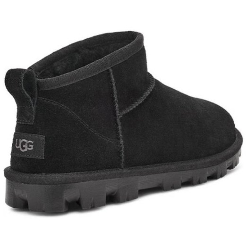 UGG