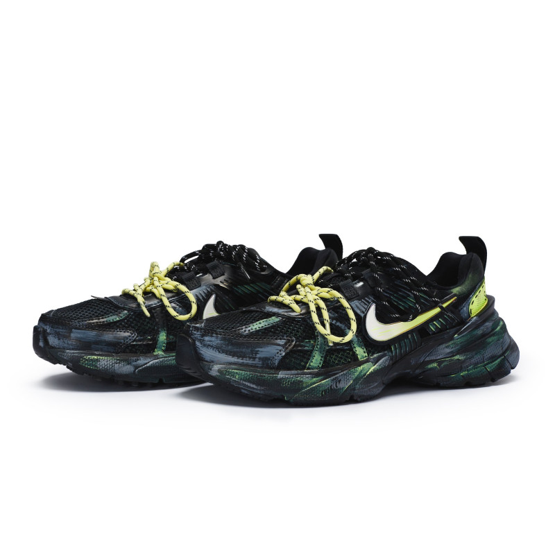 Nike V2K Run 811