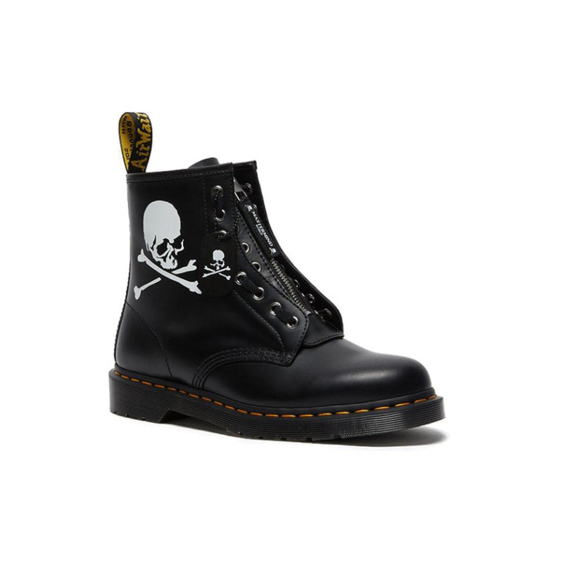 Mastermind World x Dr.Martens 1460