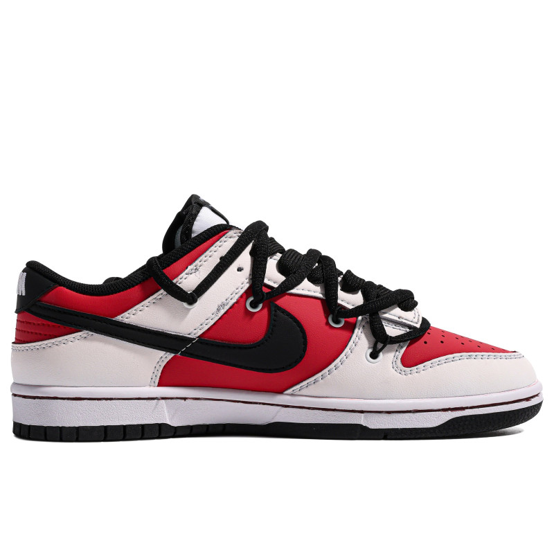 Nike Dunk Low SUZUKI