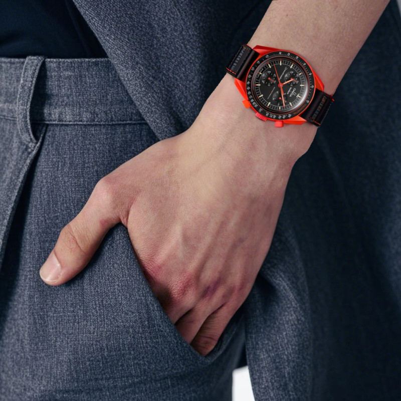 SWATCHxIOCERAMIC MOONSWATCH 30 42mm