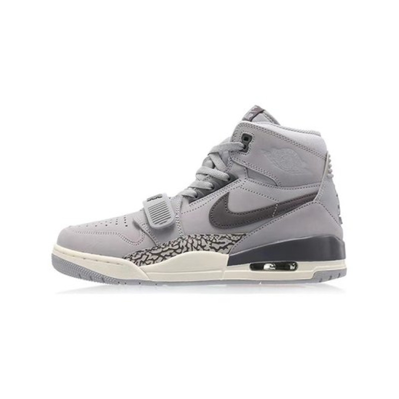 Jordan Legacy 312 Y2K vibe