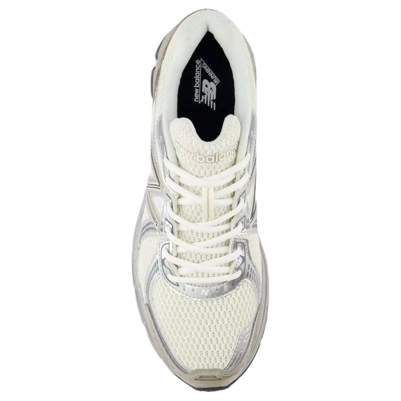 New Balance NB 860 v2