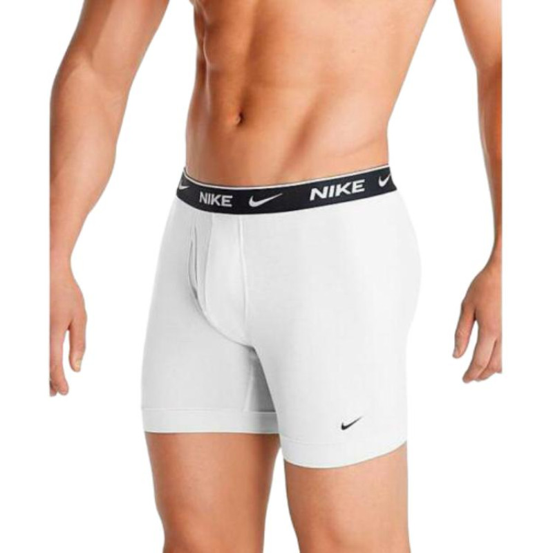 Nike 3
