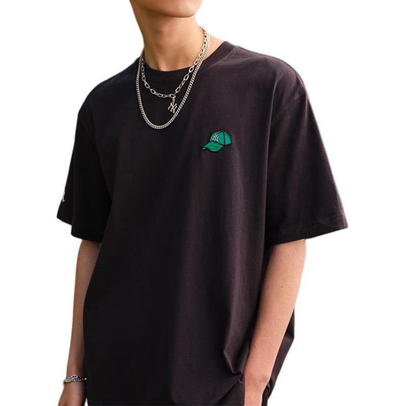MLB T