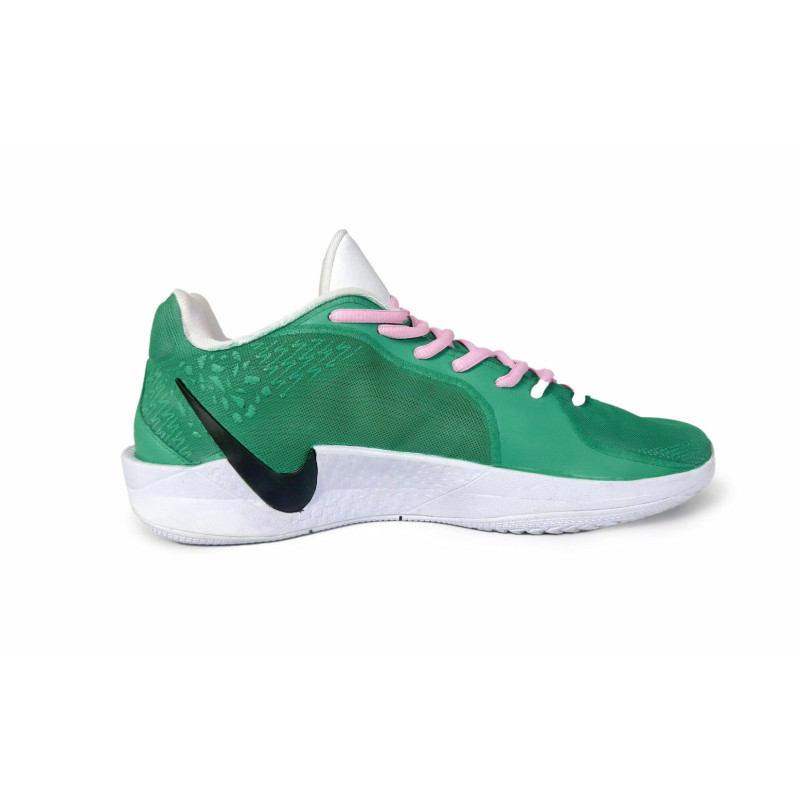 Nike Sabrina 2
