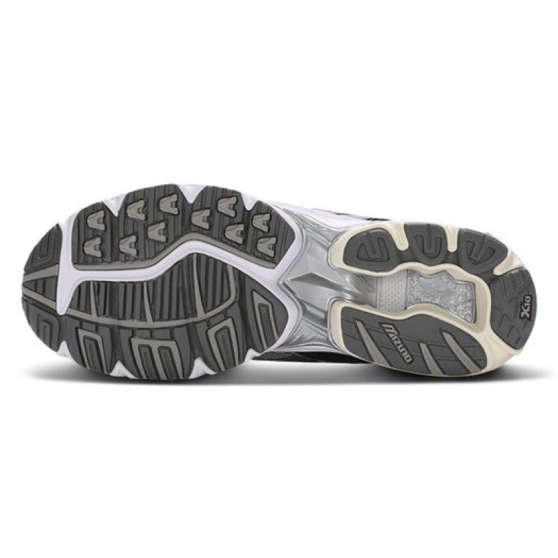 ONE BLOCK DOWN x Mizuno Wave Rider 10