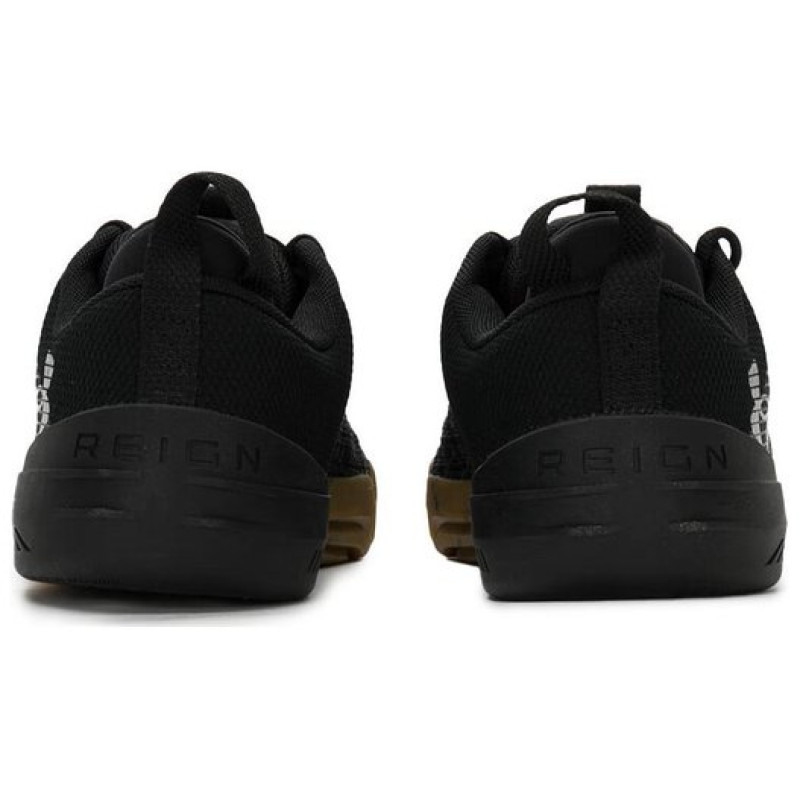 Under Armour UA TriBase Reign 6