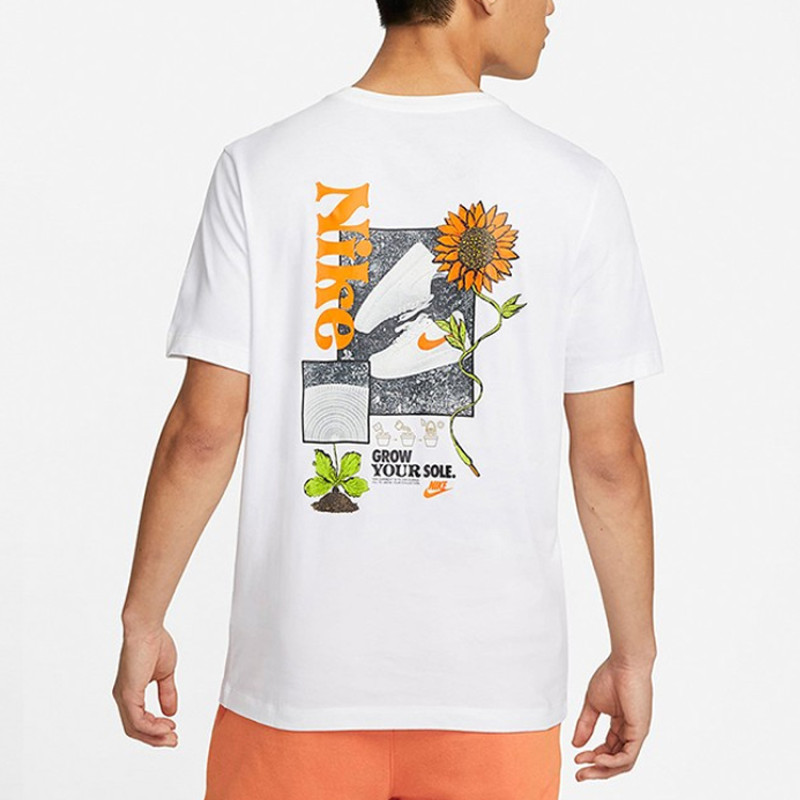 Nike Logo T
