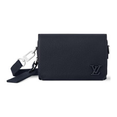 LOUIS VUITTON Fastline Logo