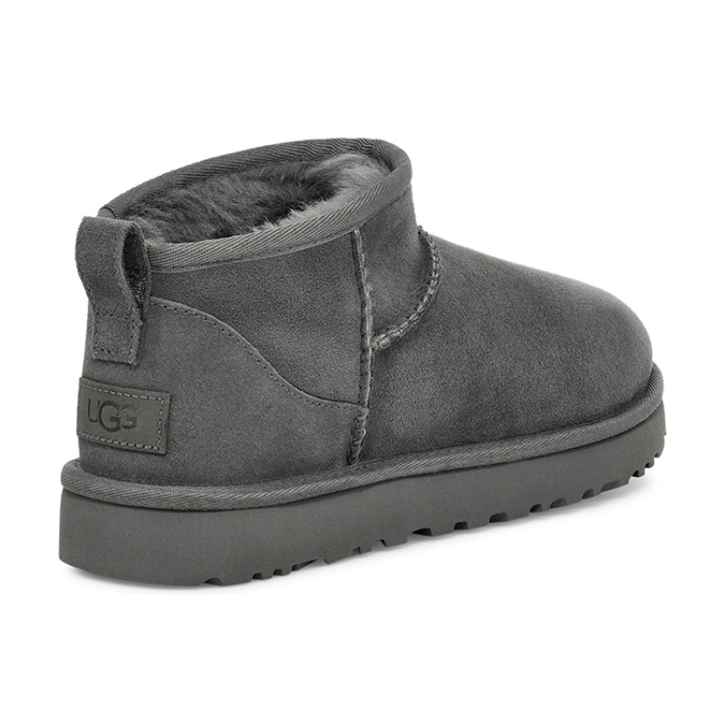 UGG CLASSIC ULTRA MINI