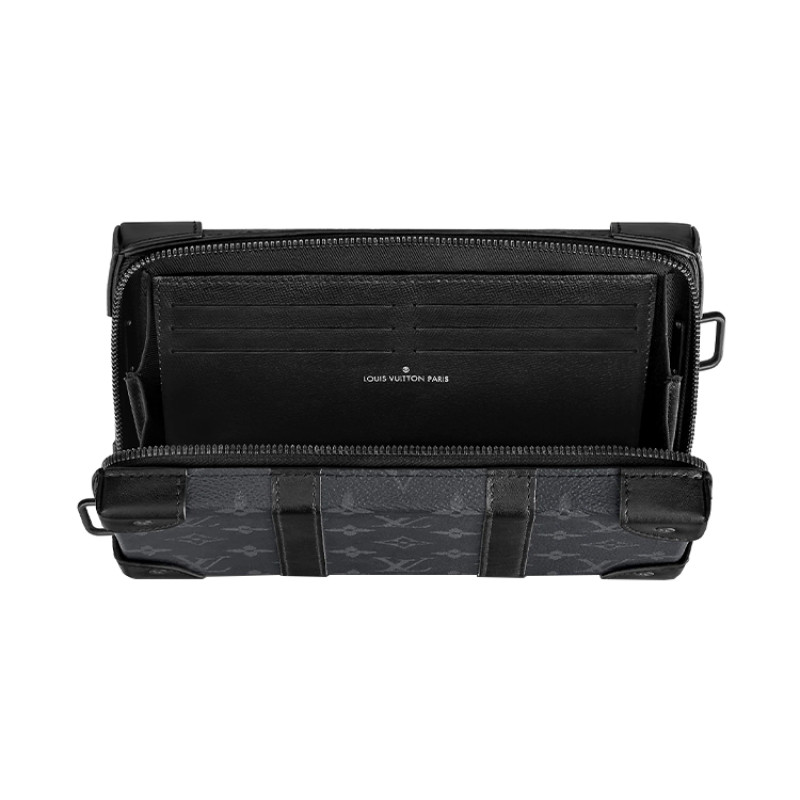 LOUIS VUITTON Trunk