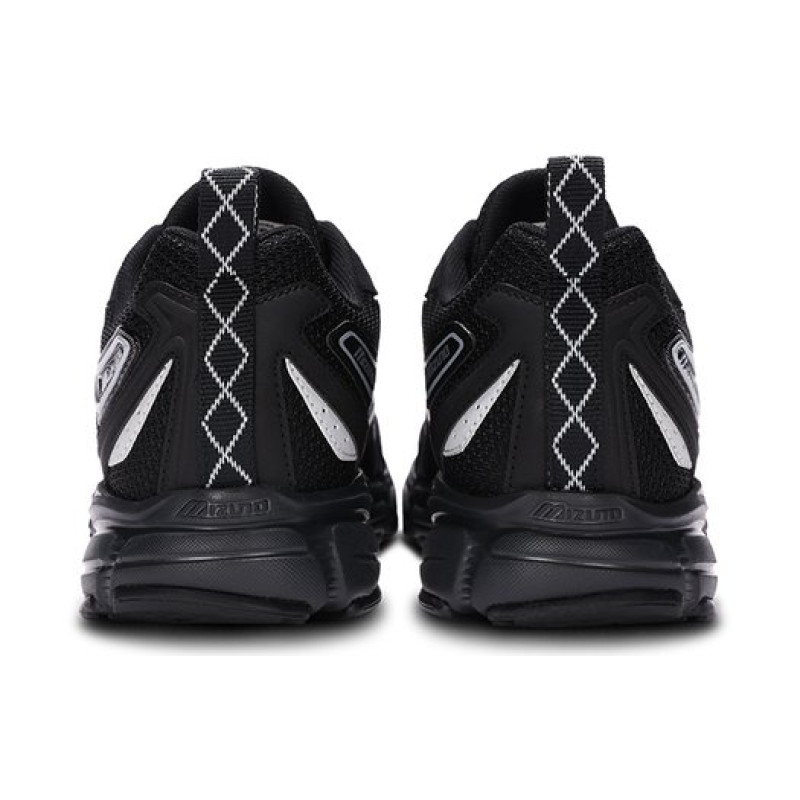 Mizuno Speed 10S