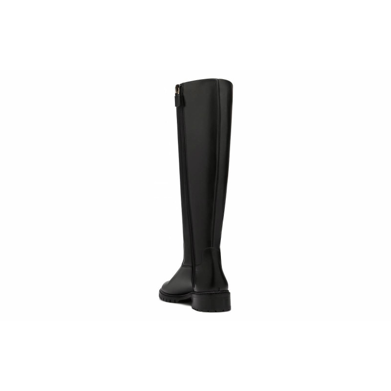 stuart weitzmanSW