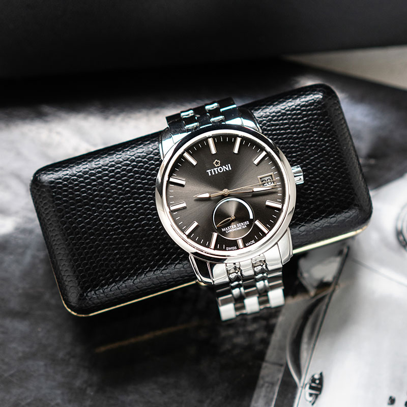 TITONI 94388-S-579