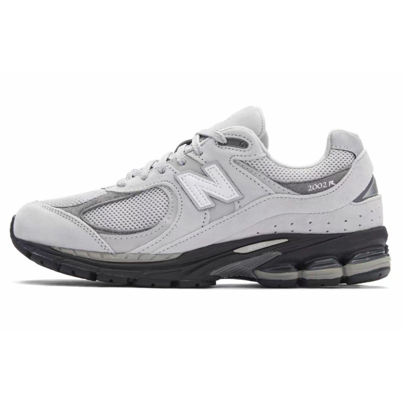 New Balance NB 2002R