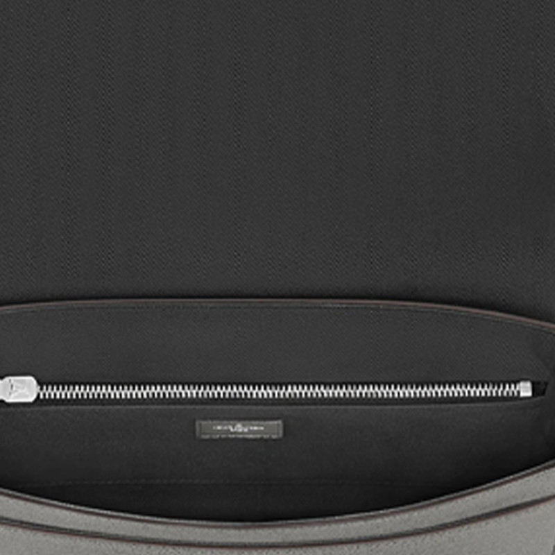 LOUIS VUITTON NEW FLAP