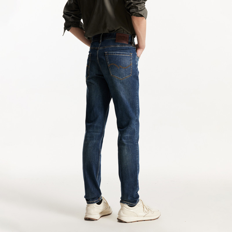 JACK JONES