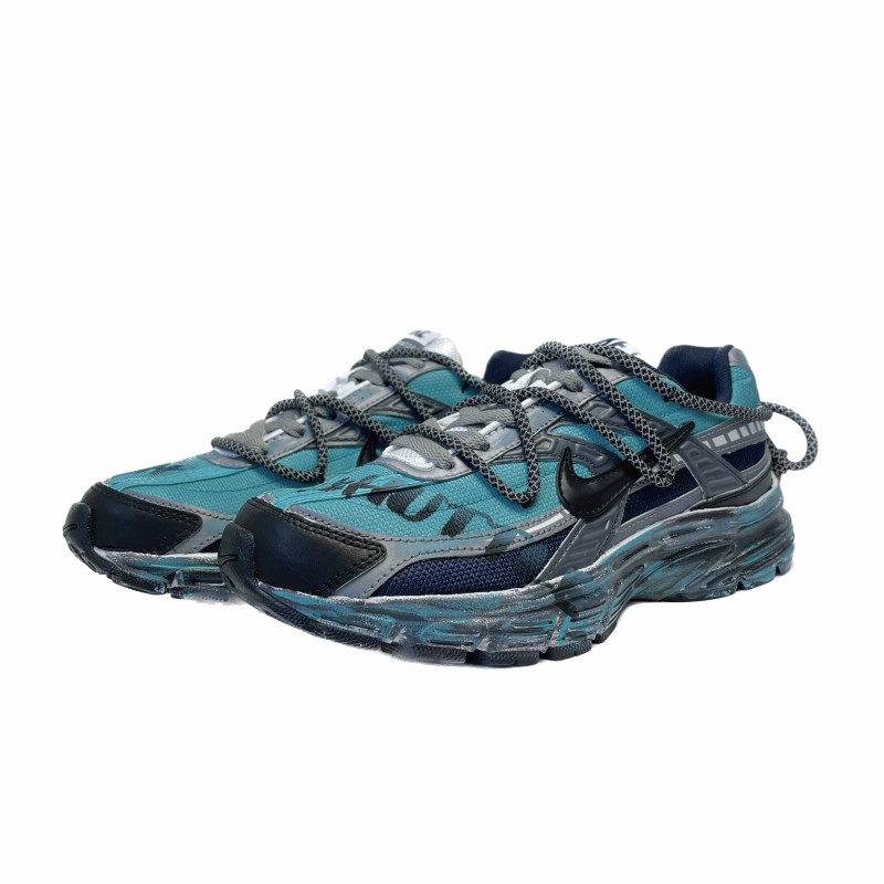 Nike Initiator Y2K