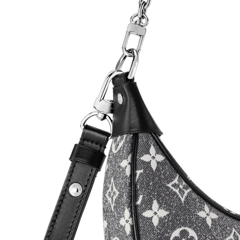 LOUIS VUITTON Loop PM