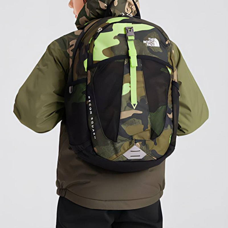 THE NORTH FACE