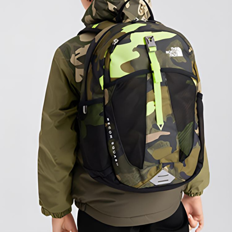 THE NORTH FACE