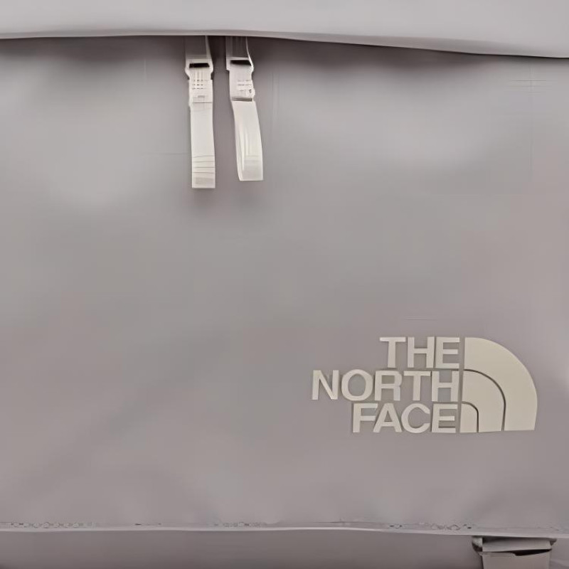 THE NORTH FACE BASE CAMP